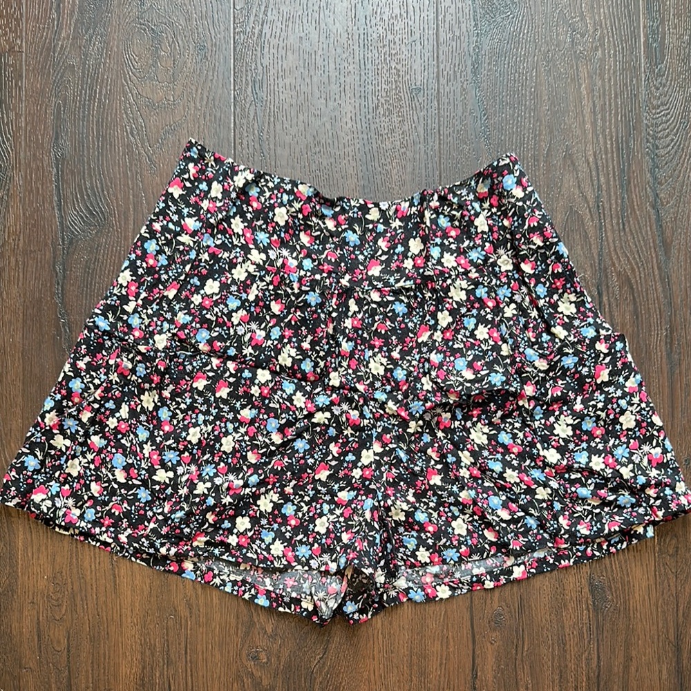 Floral Women's Shorts